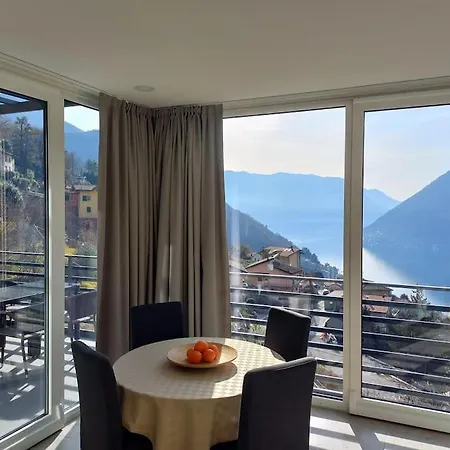 Como Lake Panorama,